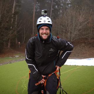 Luca Brochon, organisateur de la compétition de parapente Jura Hike & Fly. [@Lamouettefly - Jacques Vuffray]