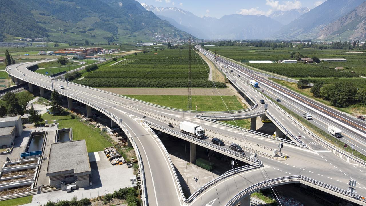 Le viaduc de Riddes (VS), photographié ici le 10 juillet 2019. [Keystone - Laurent Gillieron]