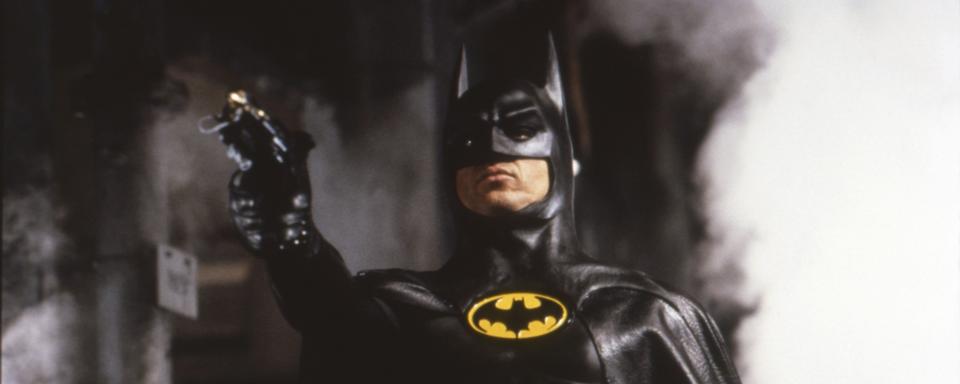 Michael Keaton dans rôle de Batman ("Batman", Tim Burton, 1989). [AFP - Collection Christophel / RnB © Warner Bros Pictures]