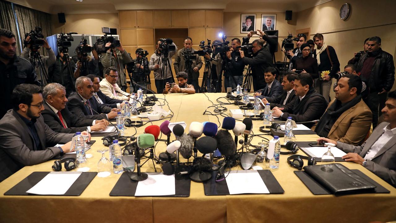 Les parties en conflit au Yémen réunies à Amman en février 2019 (image d'illustration). [Reuters - Muhammad Hamed]