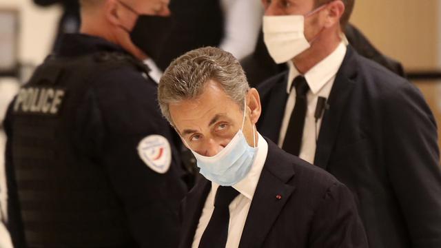 Comparaissant dans l'affaire dite des "écoutes", Nicolas Sarkozy, 65 ans, s'est dit "combatif", ne cessant de clamer son innocence. [keystone - Michel Euler]