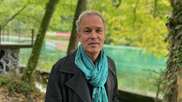 Philippe Chappuis, alias Zep, dans les Charmilles à Genève. [RTS - Karine Vasarino]