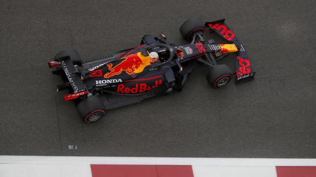 Verstappen s'est montré le plus rapide au volant de sa Red Bull. [Hamad Mohammed]