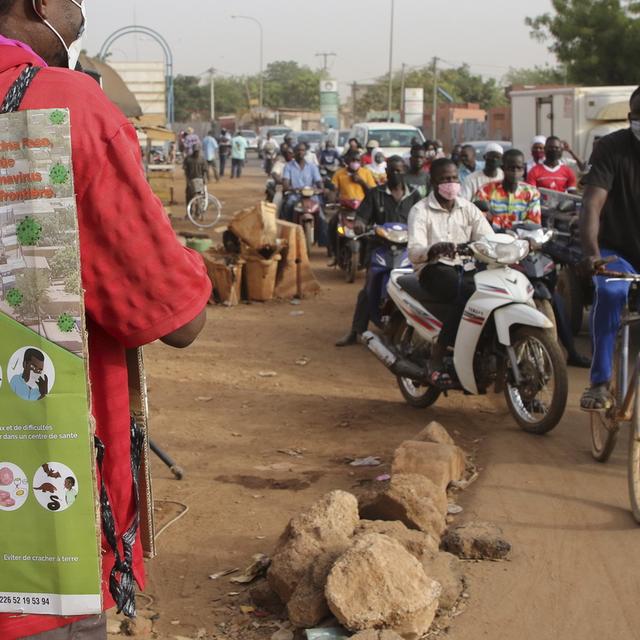 Les craintes sont particulièrement élevées en Afrique subsaharienne (ici,à Ouagadougou au Burkina Faso). [EPA/Keystone - STR]