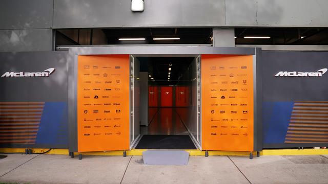 Le quartier général de McLaren au Circuit Albert Park. [Michael Dodge]