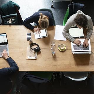 La demande pour des espaces de coworking est en hausse malgré la crise sanitaire. [Keystone - Gaetan Bally]