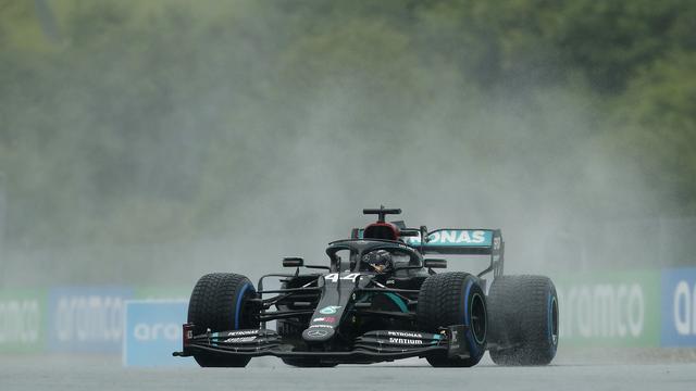 Spécialiste de la pluie, Lewis Hamilton a impressionné en Q3. [Darko Bandic]