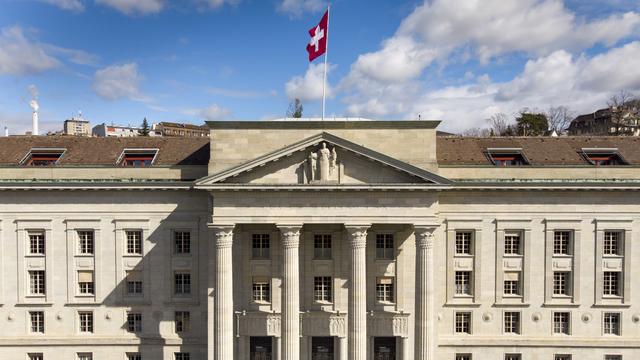 Le bâtiment du Tribunal fédéral à Lausanne, photographié le 18 mars 2019 (image d'illustration). [Keystone - Laurent Gillieron]