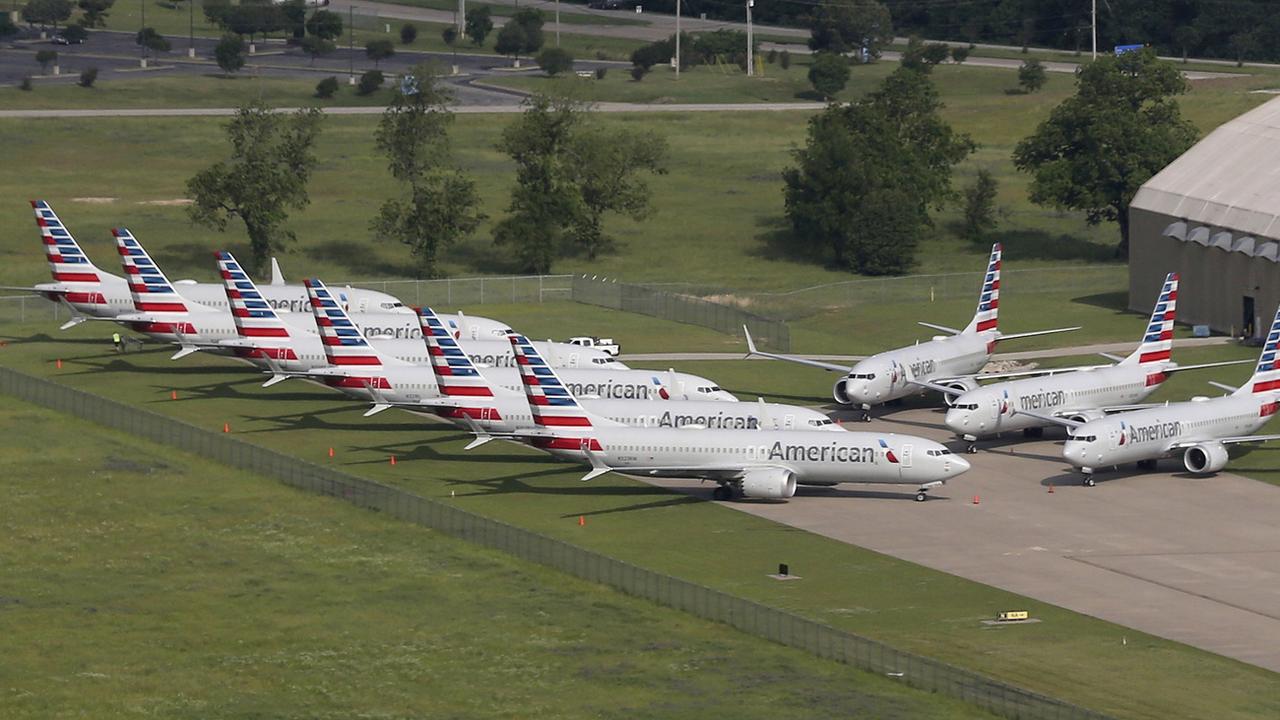Boeing paie des indemnisations aux compagnies aériennes après l'immobilisation de son avion vedette, le 737 MAX. [Keystone - Tom Gilbert/Tulsa World via AP]