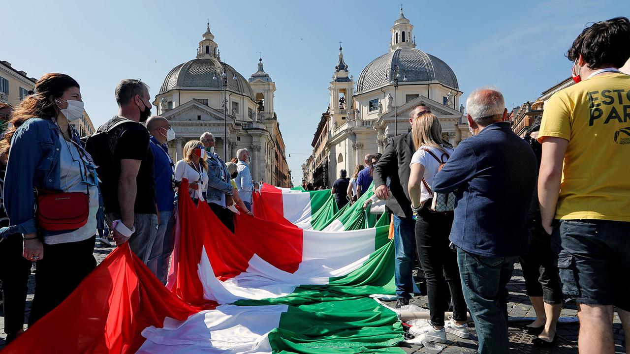 Manifestation de l'opposition contre le gouvernement de Giuseppe Conte à Rome, 02.06.2020. [Reuters - Remo Casilli]