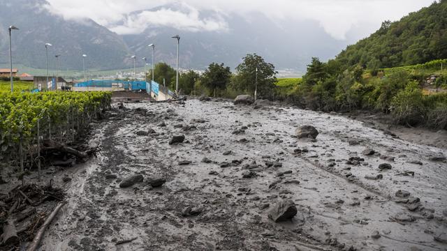 Le 11 août 2019, la rivière Losentse à Chamoson s'était transformée en torrent mortel emportant deux personnes. [Keystone - Jean-Christophe Bott]