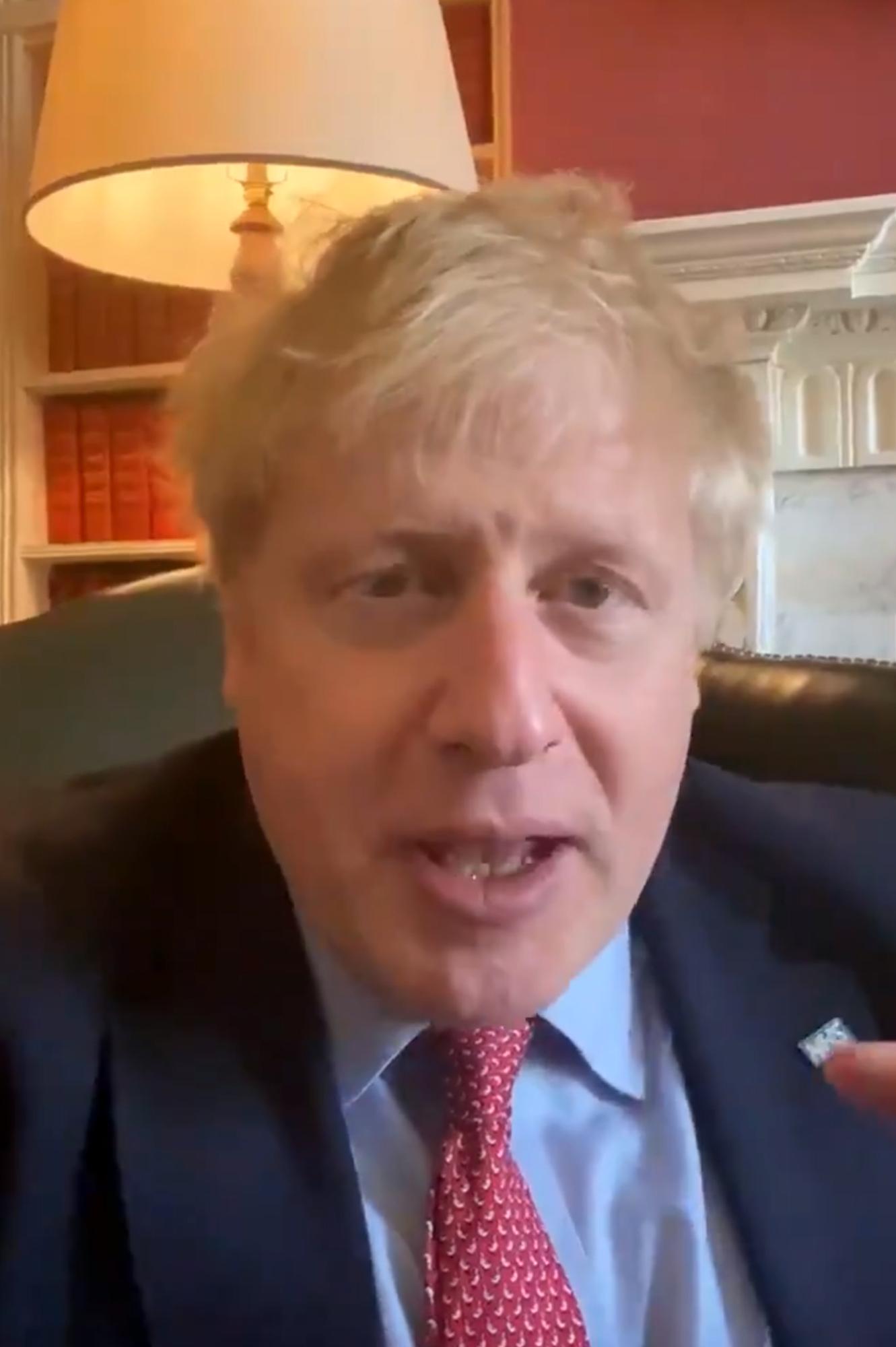 Le 27 mars, Boris Johnson annonçait depuis le 10 Downing Street qu'il était positif au Covid-19. [AFP - 10 Downing Street]
