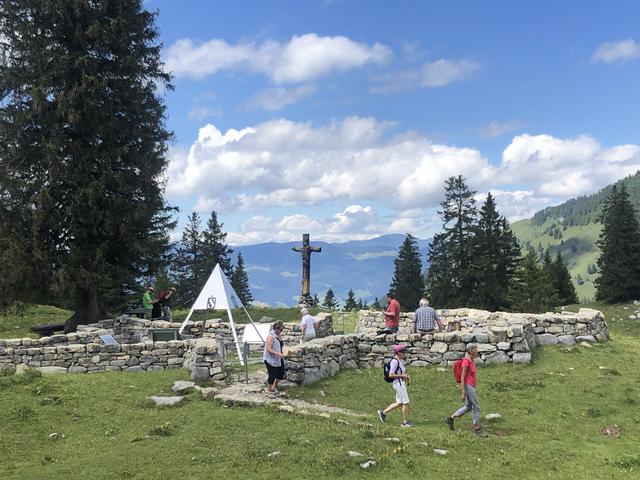 L'Älggialp, le centre géographique de la Suisse. [RTS - Deborah Sohlbank]