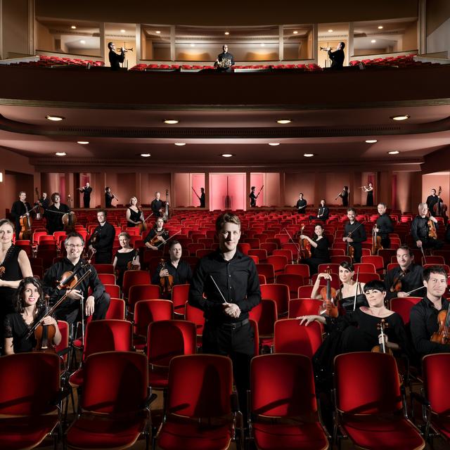 L'Orchestre de Chambre de Lausanne et son chef Joshua Weilerstein. [ocl.ch - Fred Merz]