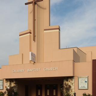 Alameda, ex-cinéma Vogue, devenu une église baptiste. [Simon Edelstein]