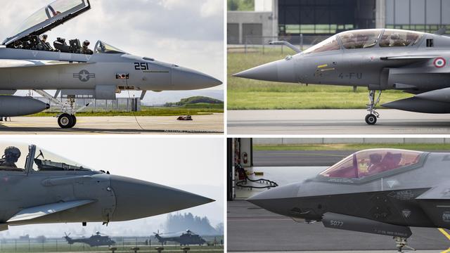 Les quatre avions en lice pour remplacer les F-A-18 de l'armée suisse: le F/A-18 Super Hornet, le Rafale, l'Eurofighter et le F-35 (de gauche à droite et de haut en bas). [Keystone - Gaëtan Bally/Peter Klaunzer/Jean-Christophe Bott]