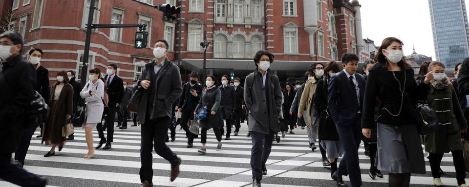 Le Japon entame une nouvelle semaine et le coronavirus continue de se propager. [EPA/Keystone - JIJI press Japan]