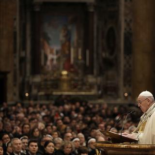 Le pape François prononçant un Te Deum dans la basilique Saint-Pierre le 31 décembre 2019. [Keystone - AP Photo/Gregorio Borgia]