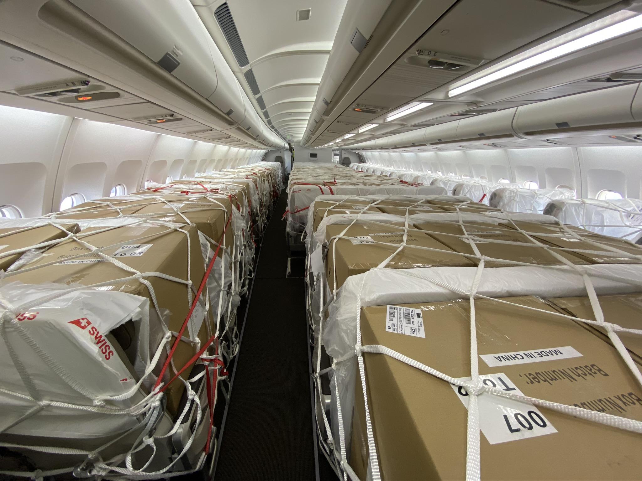 Swiss prévoit une dizaine de vols pour acheminer du matériel médical vers la Suisse. [Swiss]