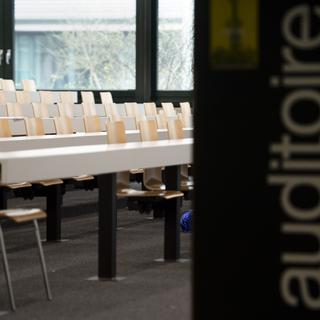 Tous les cours de l'EPFL sont supprimés le vendredi 13 mars. Ils seront dispensés en ligne à partir du 16 mars. [Keystone - Laurent Gillieron]