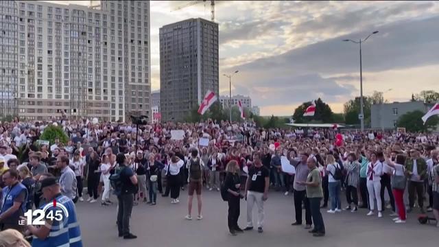 Les protestations contre la réélection d'Alexandre Loukachenko continuent à Minsk.