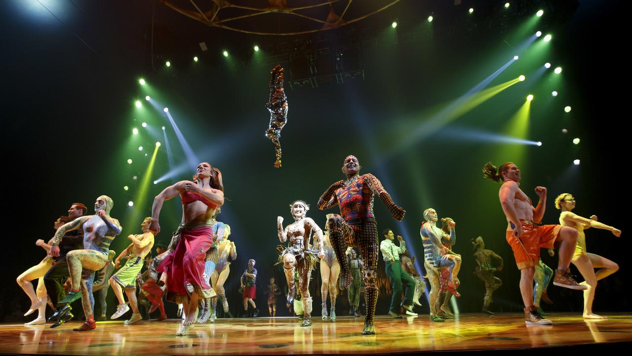 Les artistes du Cirque du Soleil dans Totem, en mai 2019 à Genève. [Keystone - Salvatore Di Nolfi]