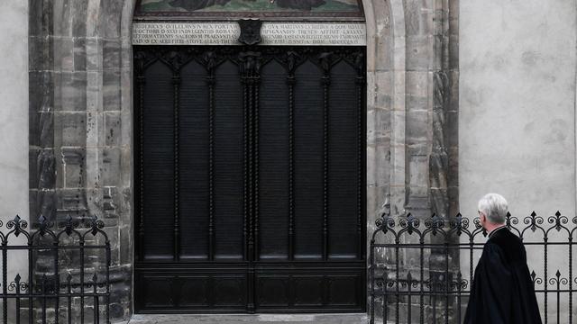 Le président de l’Eglise protestante allemande, Heinrich Bedford-Strohm, a révélé avoir reçu des menaces de mort. [Keystone - Filip Singer]