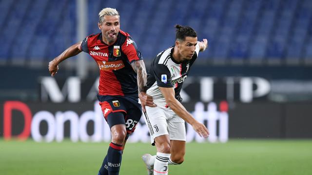 Behrami, comme 13 de ses coéquipiers, a été à nouveau testé positif au Covid-19. [Jennifer Lorenzini]