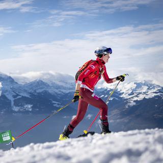 Caroline Ulrich, ici en action, fait partie du quatuor magique du ski alpinisme helvétique. [Keystone - Jean-Christophe Bott]