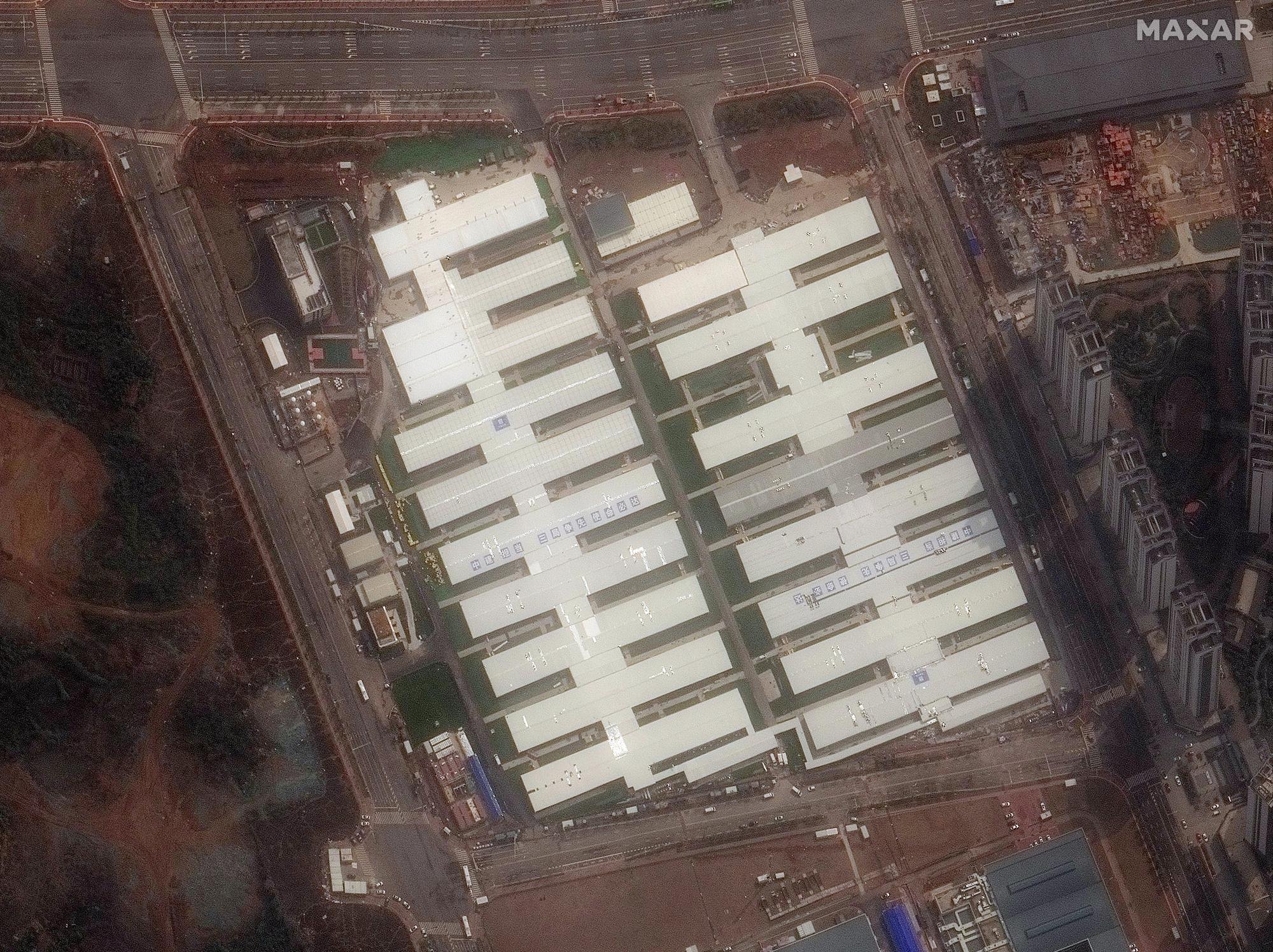 L'hôpital Leishenshan, construit lui aussi en environ 10 jours et inauguré une semaine après celui de Huoshenshan [AFP - Maxar Technologies]
