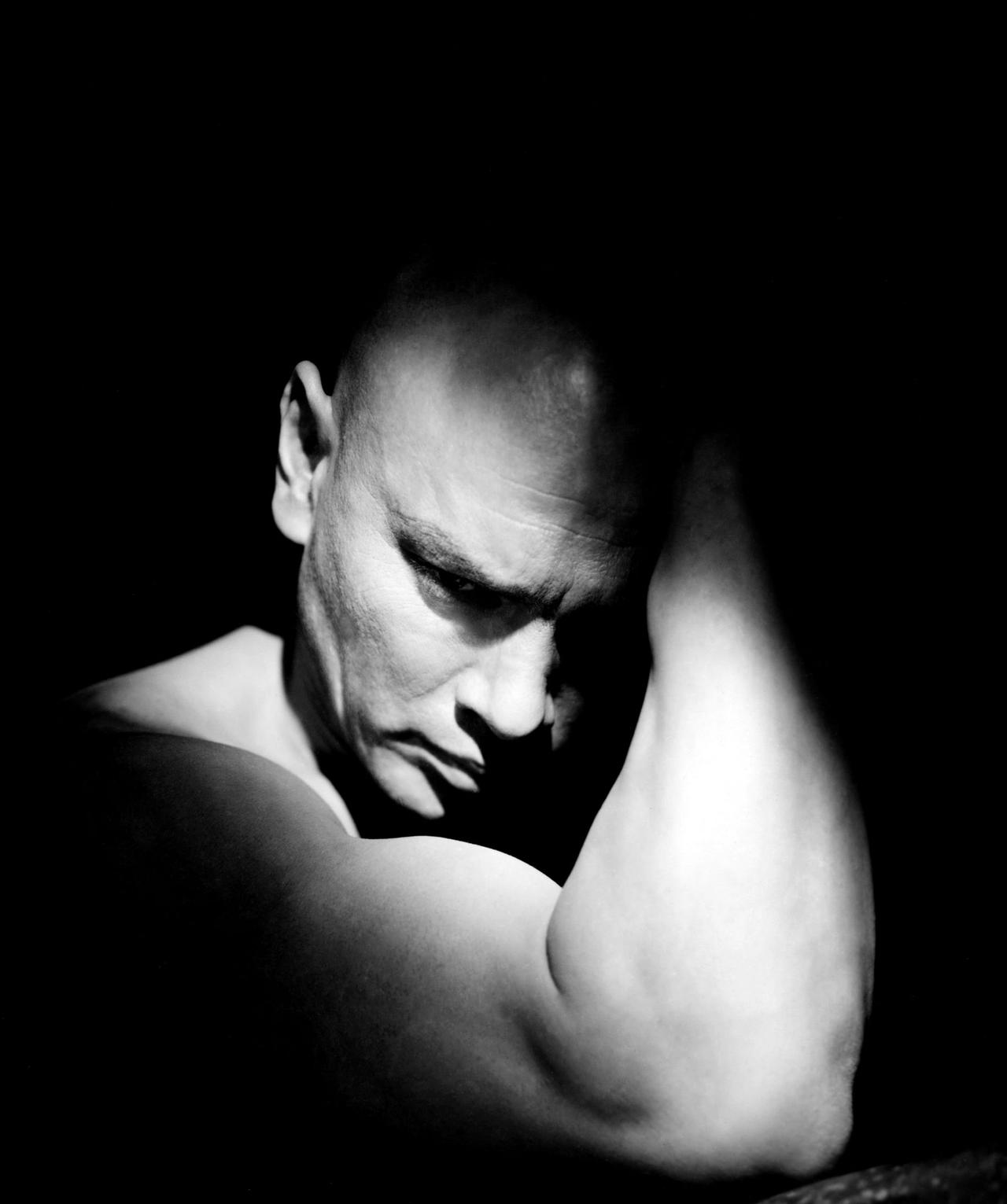 Yul Brynner, le charisme du chauve - rts.ch - Cinéma