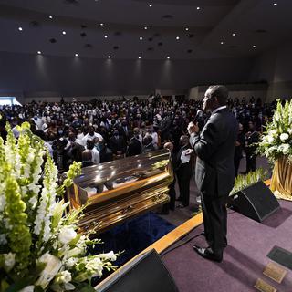 Les funérailles de George Floyd dans l'église Fountain of Praise à Houston. [Pool/Getty Images/AFP - David J. Phillip]