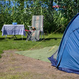 Les campings peuvent rouvrir le 6 juin. [Keystone - Martin Ruetschi]