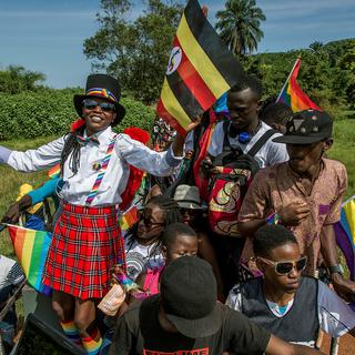 Les activistes en Ouganda défilent durant la parade Gay Pride 2015. [DR - Frederic NOY]