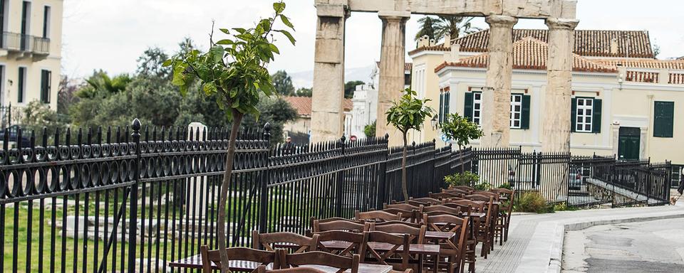 La Grèce a édicté très vite de nombreuses interdictions malgré le faible nombre de cas du Covid-19. [NurPhoto/AFP - Giannis Alexopoulos]