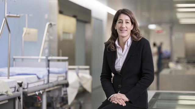 Anne-Geneviève Bütikofer, directrice de la faîtière des hôpitaux suisses H+. [Keystone - Christian Beutler]