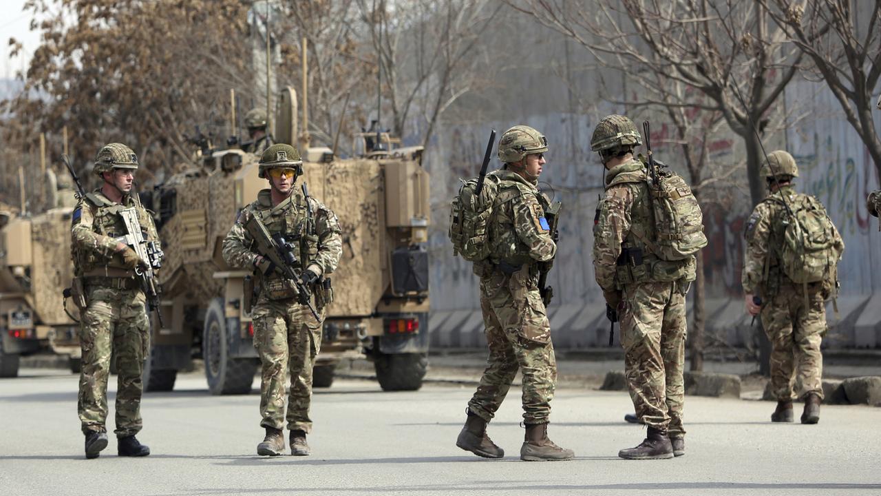Un attentat a fait au moins 29 personnes dans la capitale afghane Kaboul. [Keystone/AP - Tamana Sarwary]