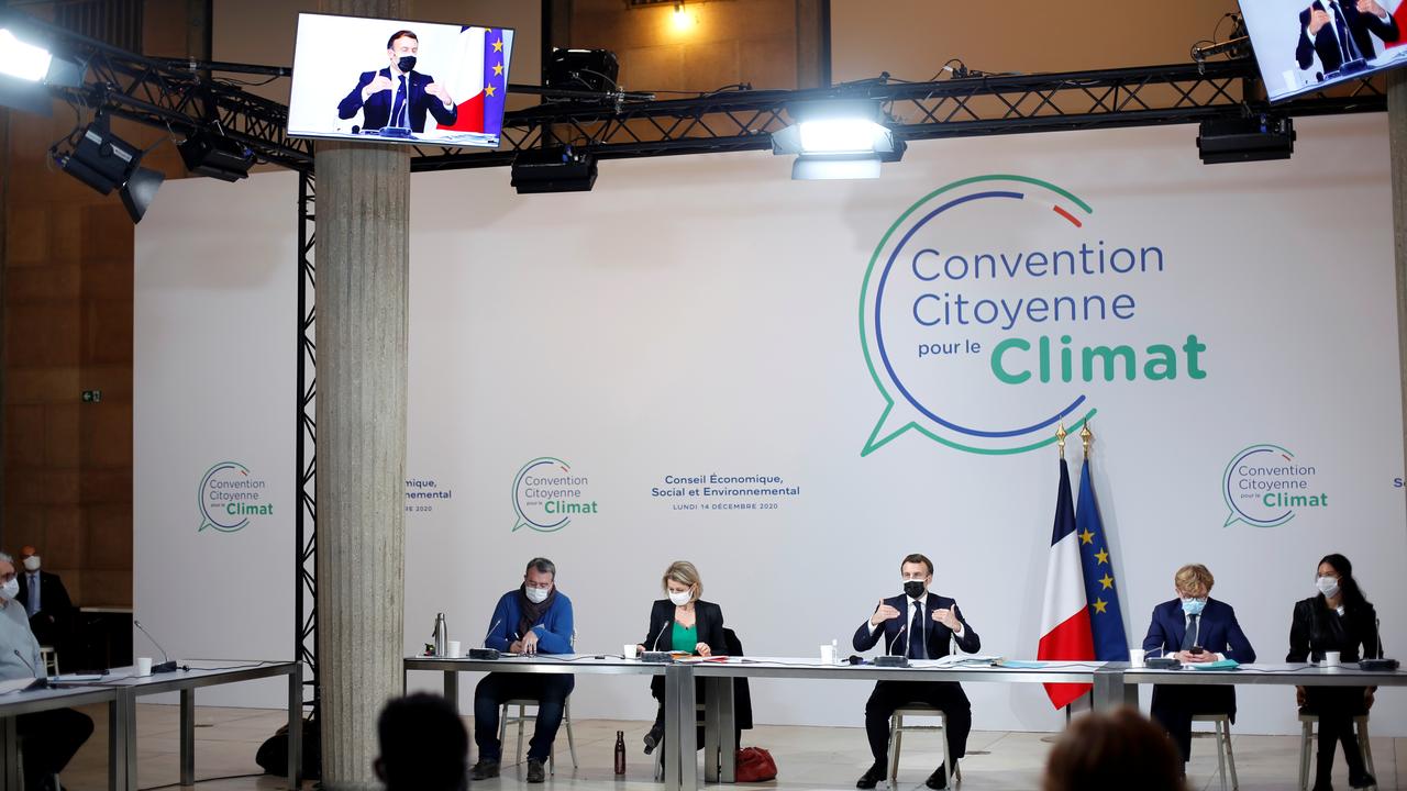 Le président français a ouvert la voie lundi à la tenue d'un référendum sur l'introduction de la défense de l'environnement dans la Constitution. [Reuters - Thibault Camus]