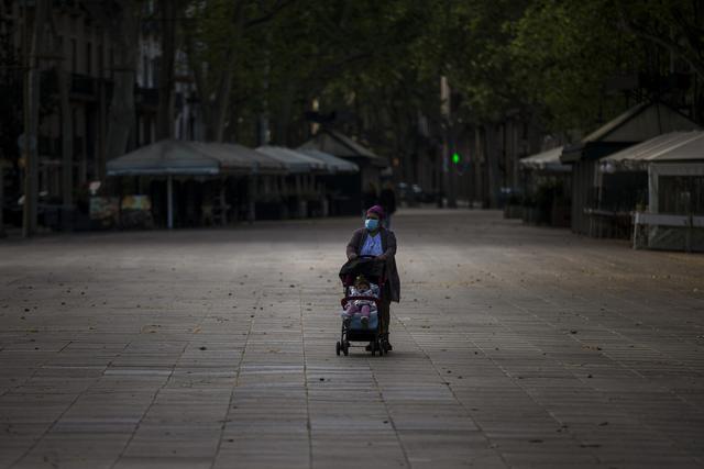 L'économie espagnole s'est effondrée de 5,2% au premier trimestre. [Keystone - Emilio Morenatti]