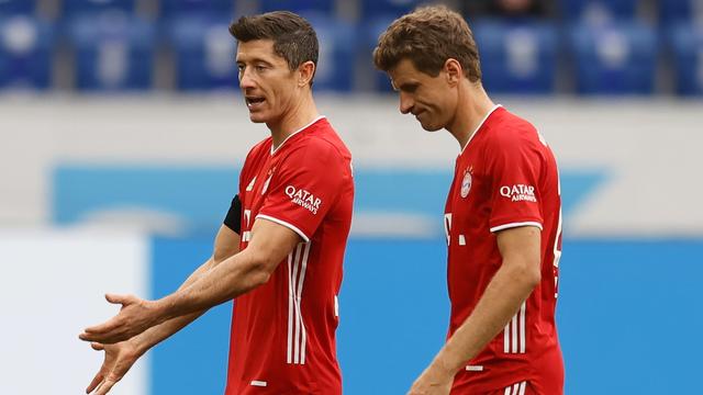 Lewandowski (gauche) et Müller (droite) ont dû s'avouer vaincus.