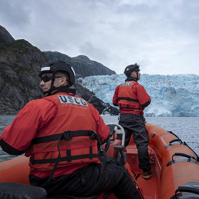Arctique: Les garde-côtes américains sont aux avant-postes du réchauffement climatique, dans le cadre de l’opération "bouclier arctique". [Photo libres de droits - Laurent Weyl/Collectif Argos]