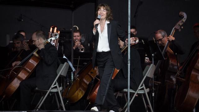 La chanteuse anglaise Jane Birkin sur la scène du festival français Les Vieilles Charrues, à Carhaix, le 18 juillet 2019. [AFP - LOIC VENANCE]