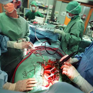 Transplantation cardiaque à l'Hôpital de l'Île à Berne [KEYSTONE - Gaetan Bally]