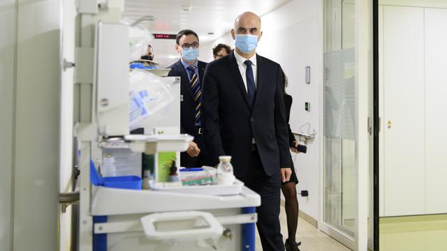 Alain Berset à la Clinica Moncucco, à Lugano. [Keystone - Anthony Anex]