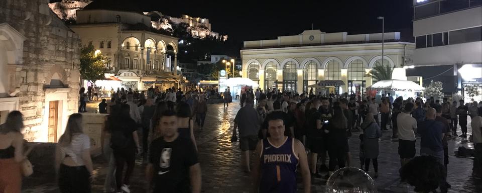 Ambiance à Athènes [RTS - Cédric Guigon]