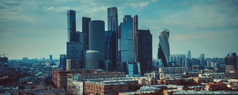 La ville de Moscou, et le centre des affaires modernes. [Depositphotos - chaoss]