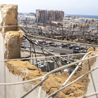 Vue du port de Beyrouth depuis la rue Rabat (quartier Mar Mikhael) daprès les explositions du 4 août 2020. [DR - Dia Mrad]