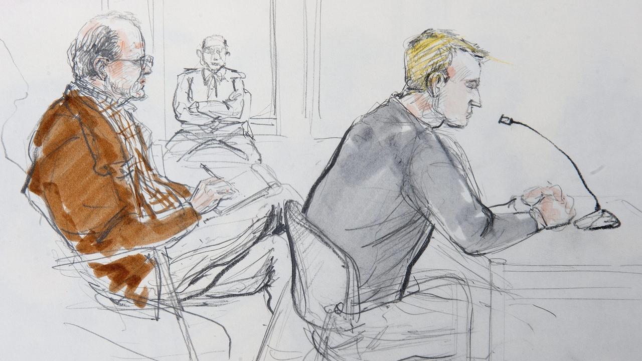 Le Biennois lors de son procès devant le Tribunal d'arrondissement de Bienne en janvier 2013. [Keystone - Dessin de Karin Widmer]