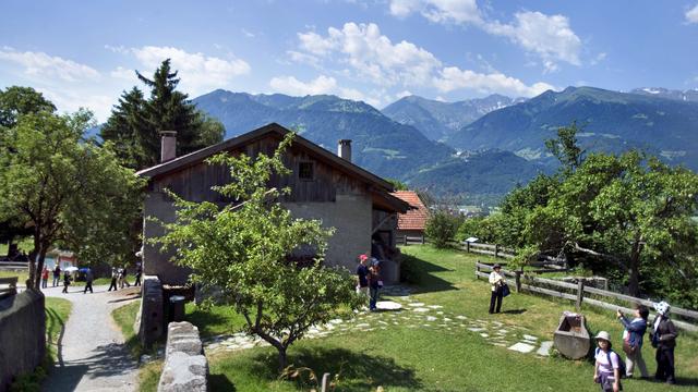 Le village de Maienfeld dans les Grisons [Keystone - Gaëtan Bally]