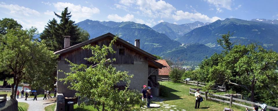 Le village de Maienfeld dans les Grisons [Keystone - Gaëtan Bally]